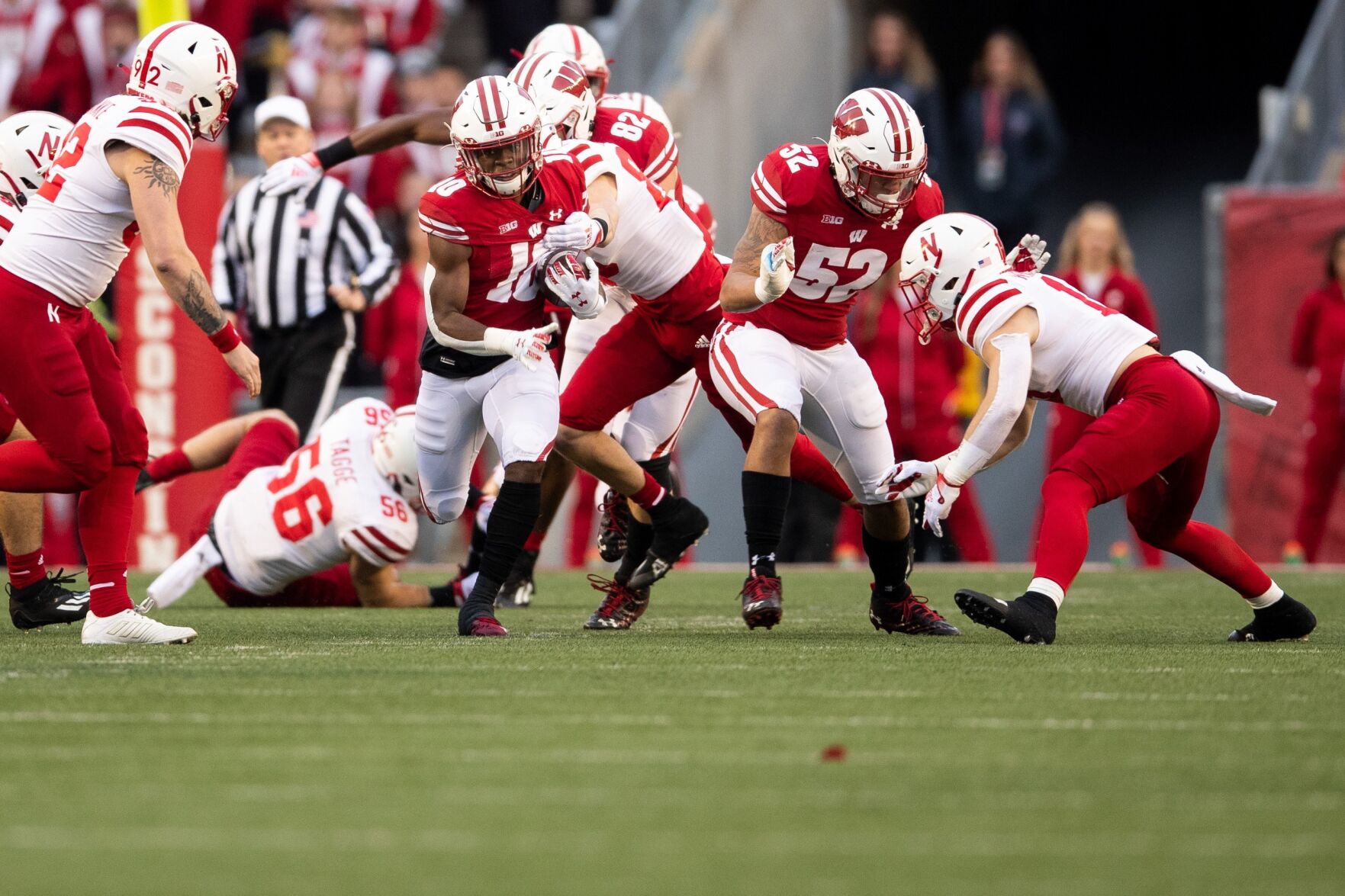112122-owh-spo-nebraskawisconsin-ar60